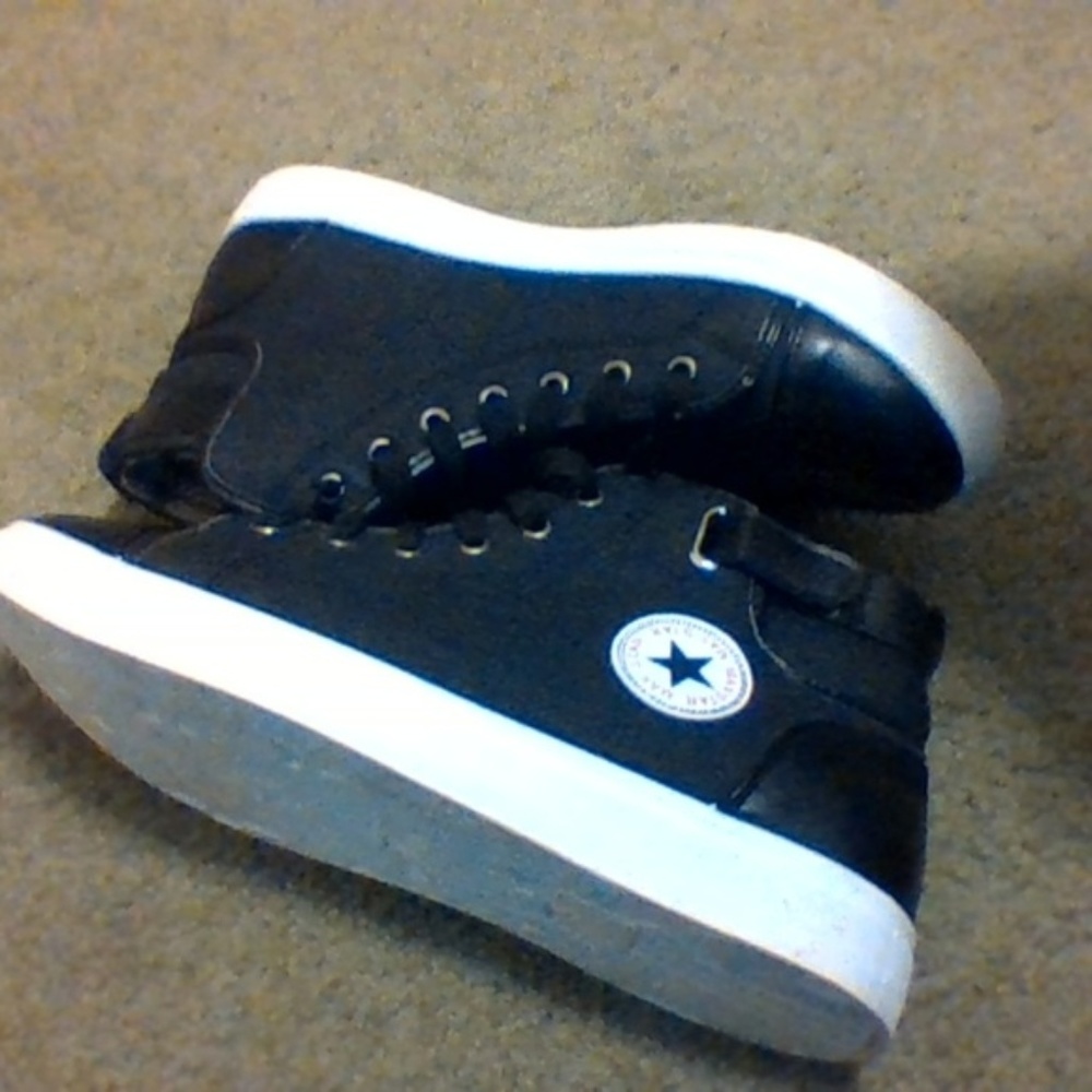 Converse Max Star